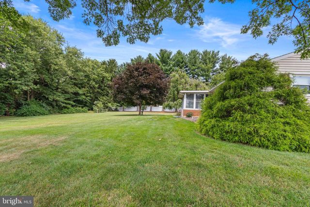 5 DIANNA DR, Annville, PA 17003