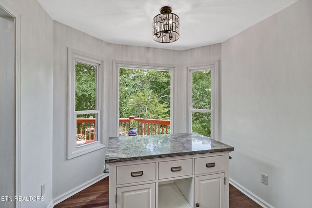 159 Ivy Brook Lane, Crossville, TN 38558