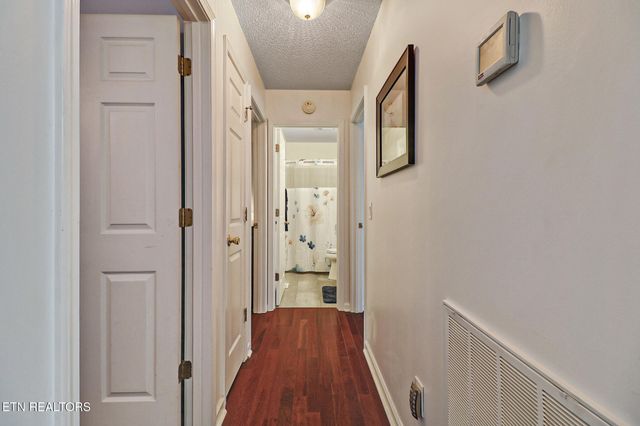 159 Ivy Brook Lane, Crossville, TN 38558
