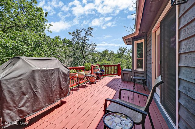 159 Ivy Brook Lane, Crossville, TN 38558