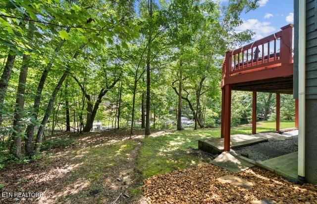 159 Ivy Brook Lane, Crossville, TN 38558