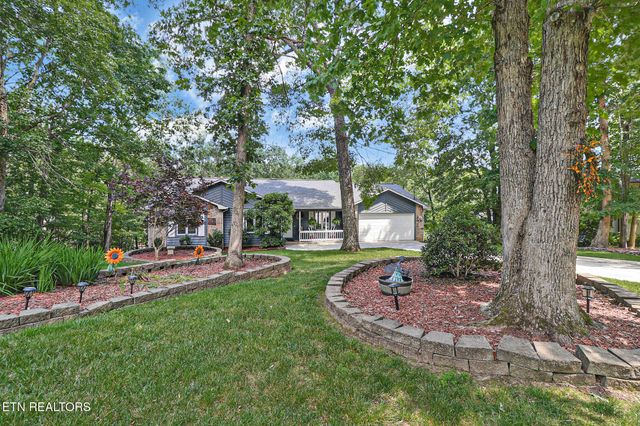 159 Ivy Brook Lane, Crossville, TN 38558