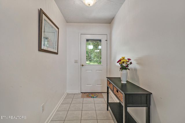 159 Ivy Brook Lane, Crossville, TN 38558