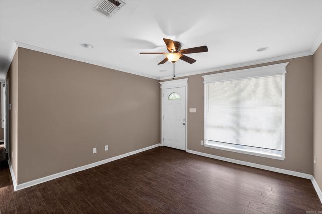 10209 Milkyway Dr, Little Rock, AR 72209