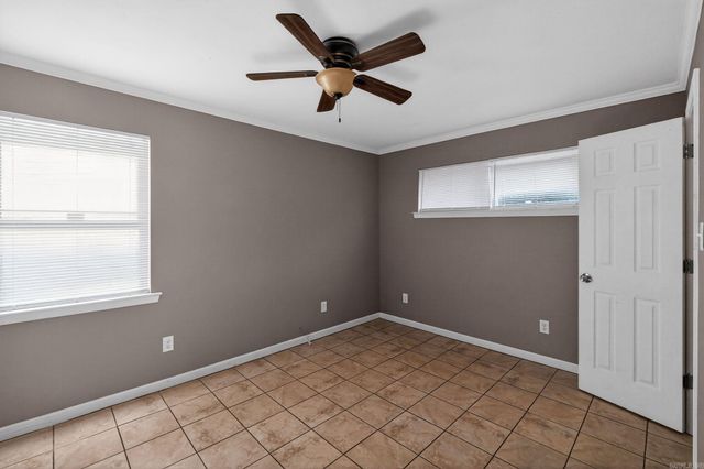 10209 Milkyway Dr, Little Rock, AR 72209