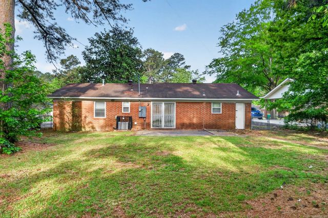 10209 Milkyway Dr, Little Rock, AR 72209