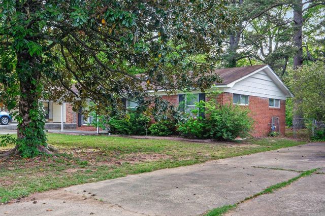 10209 Milkyway Dr, Little Rock, AR 72209