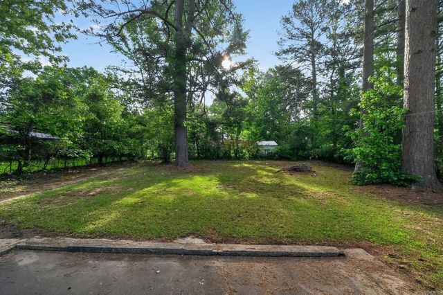 10209 Milkyway Dr, Little Rock, AR 72209