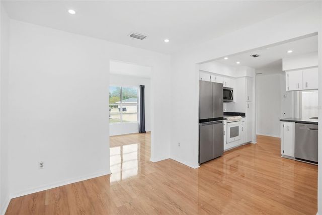 8040 TOWNE COURT, Orlando, FL 32818