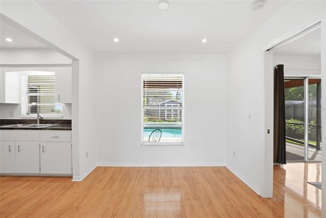 8040 TOWNE COURT, Orlando, FL 32818