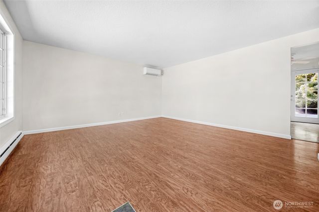 902 Peters Place, Everett, WA 98208