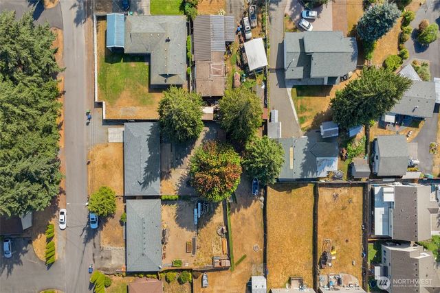 902 Peters Place, Everett, WA 98208
