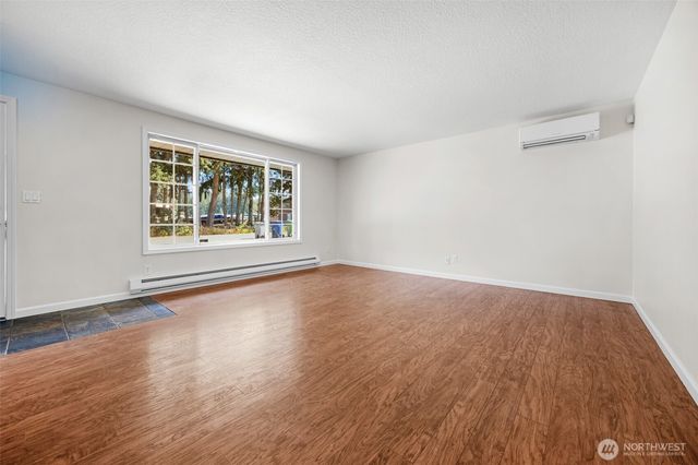 902 Peters Place, Everett, WA 98208