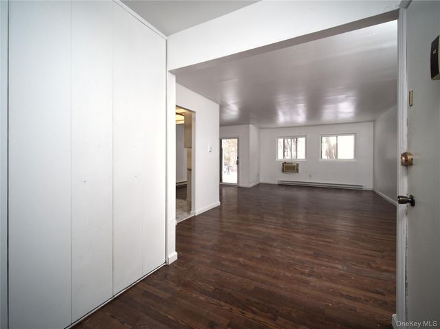 29 Scarborough Lane A, Wappingers Falls, NY 12590