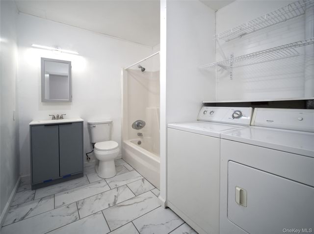 29 Scarborough Lane A, Wappingers Falls, NY 12590