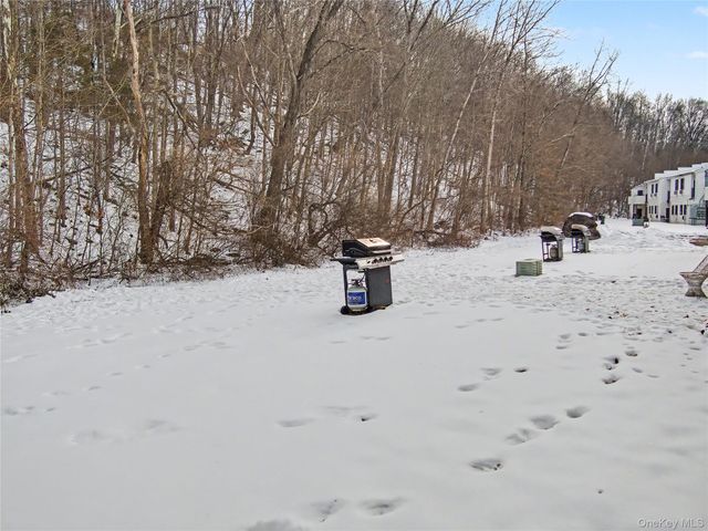 29 Scarborough Lane A, Wappingers Falls, NY 12590