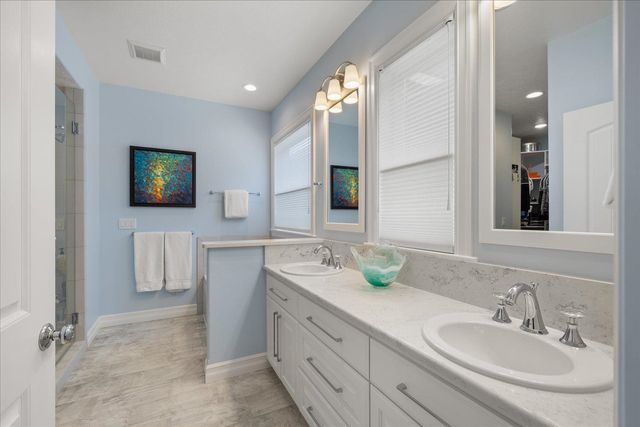 2605 S Cherrytree Ln, Spokane, WA 99203