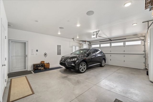 2605 S Cherrytree Ln, Spokane, WA 99203