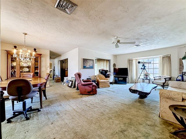 7401 13TH AVENUE W, Bradenton, FL 34209