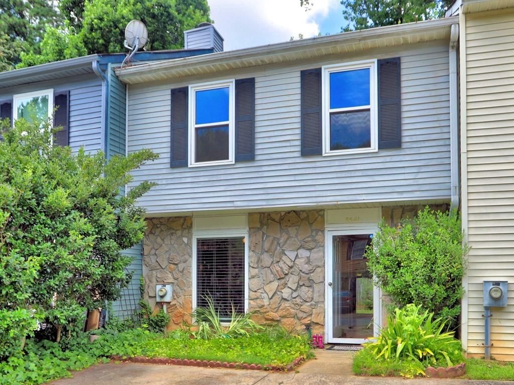 3541 Kennesaw Station NW Drive, Kennesaw, GA 30144
