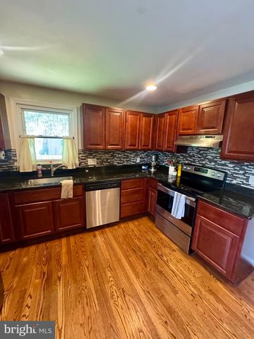 53 PRINCETON RD, Pennsville, NJ 08070