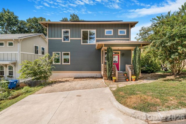 27 Hubbard Avenue, Asheville, NC 28806