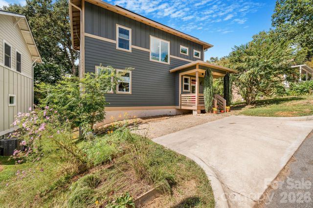 27 Hubbard Avenue, Asheville, NC 28806