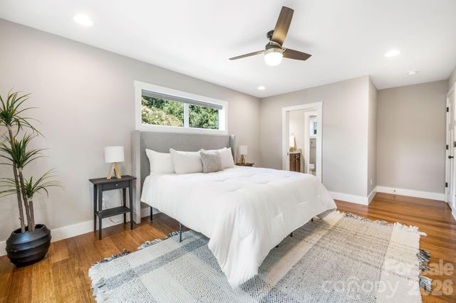 27 Hubbard Avenue, Asheville, NC 28806