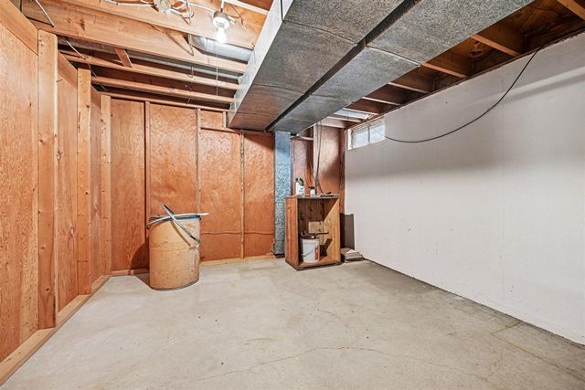 604 Heath Avenue, White Pigeon, MI 49099