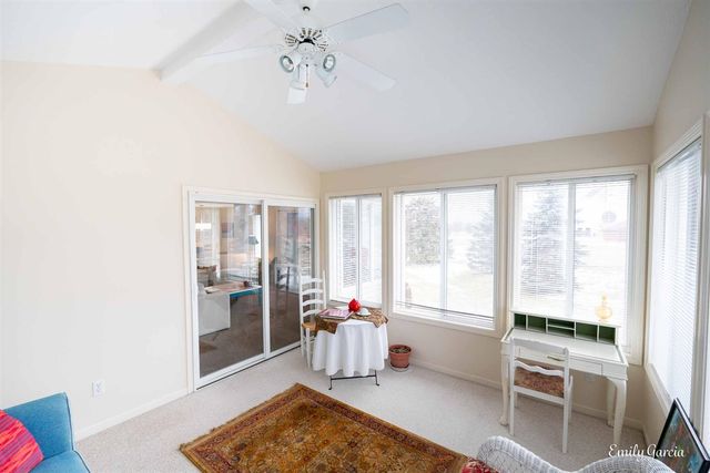 1361 E Pointe Ridge, Holland, MI 49423