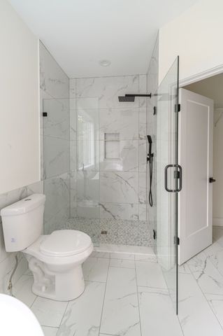 17 Woodland Ln, Belchertown, MA 01007