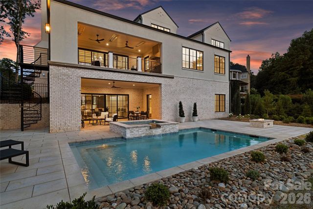 4816 Kelly Woods Lane, Charlotte, NC 28277