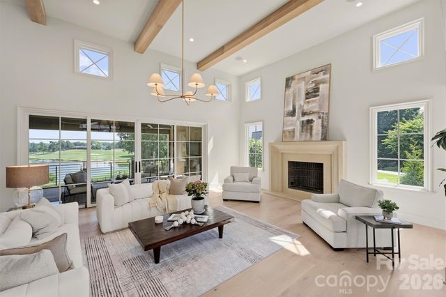 4816 Kelly Woods Lane, Charlotte, NC 28277