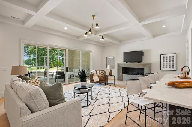 4816 Kelly Woods Lane, Charlotte, NC 28277