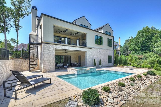 4816 Kelly Woods Lane, Charlotte, NC 28277