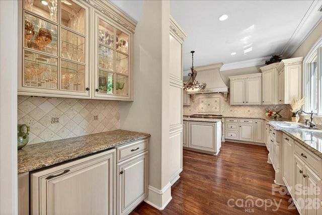 5424 Gorham Drive, Charlotte, NC 28226