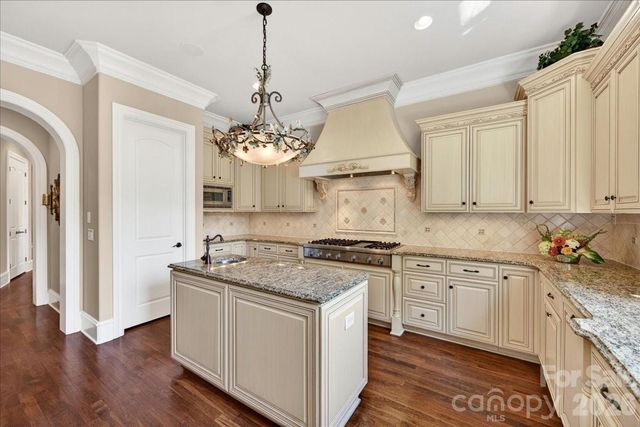 5424 Gorham Drive, Charlotte, NC 28226