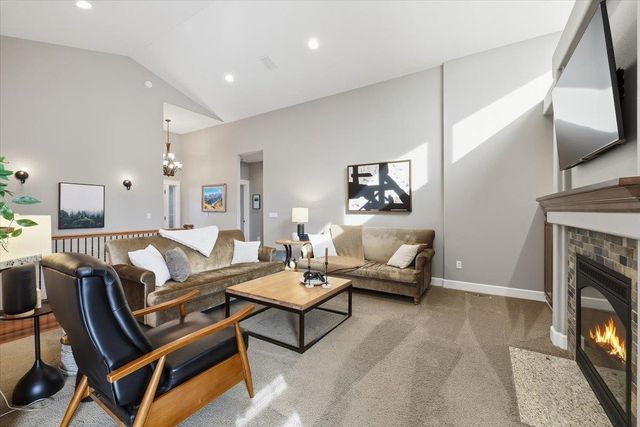 10905 N Acoma Dr, Spokane, WA 99208