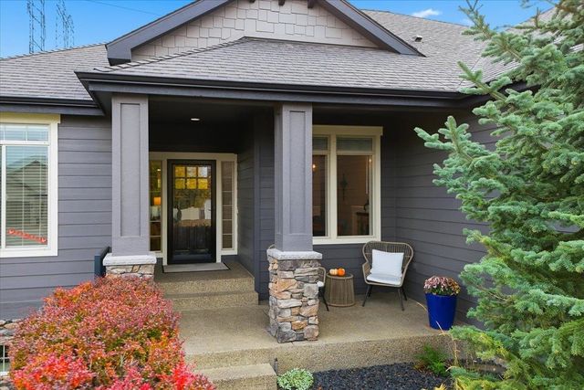 10905 N Acoma Dr, Spokane, WA 99208