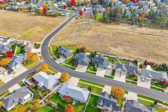 10905 N Acoma Dr, Spokane, WA 99208