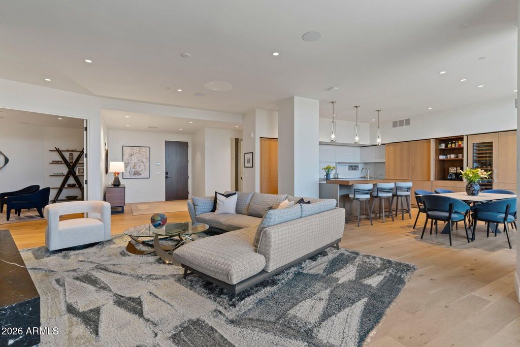 5000 N CAMELBACK RIDGE Drive 208, Scottsdale, AZ 85251 — photo 3