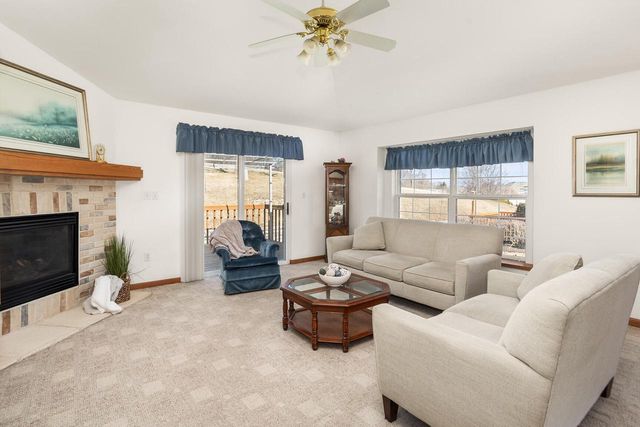 N96W14204 Knollcrest COURT, Germantown, WI 53022