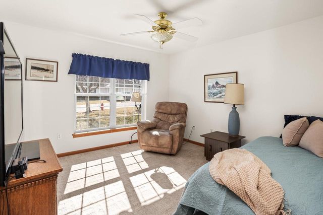 N96W14204 Knollcrest COURT, Germantown, WI 53022