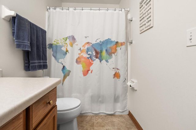 N96W14204 Knollcrest COURT, Germantown, WI 53022