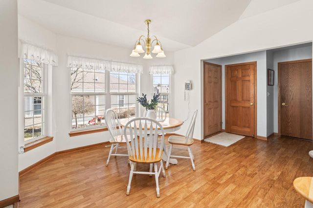 N96W14204 Knollcrest COURT, Germantown, WI 53022