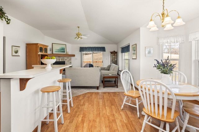 N96W14204 Knollcrest COURT, Germantown, WI 53022