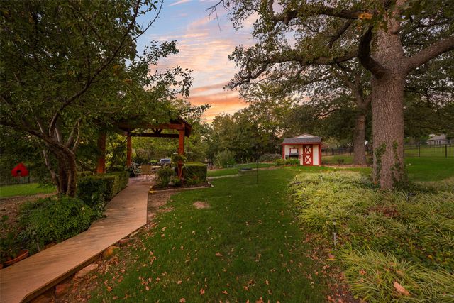 2816 Guardian Court, Flower Mound, TX 75022