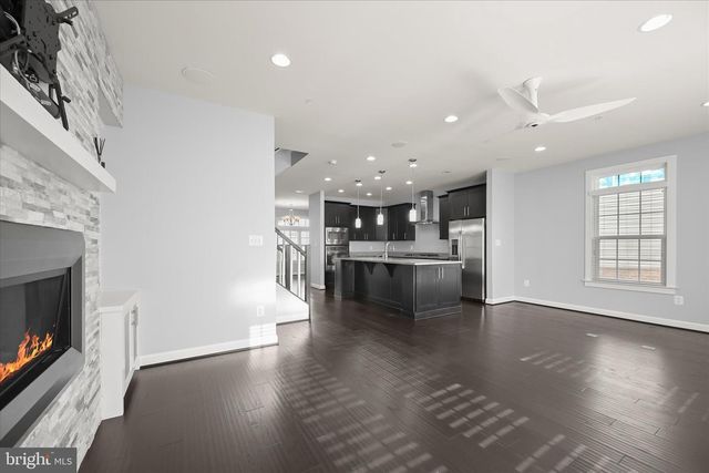 5411 STREAM BANK LN, Greenbelt, MD 20770