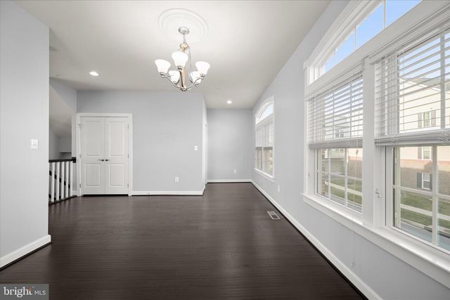 5411 STREAM BANK LN, Greenbelt, MD 20770