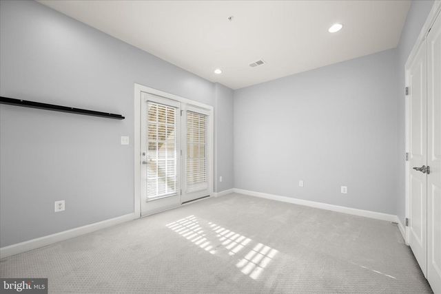 5411 STREAM BANK LN, Greenbelt, MD 20770